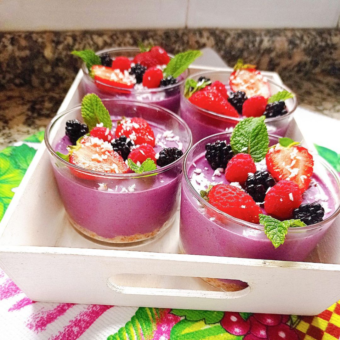 Cheesecake de moras 💜 en vasitos Paso 5 Cheesecake de moras 💜 en vasitos Paso 5