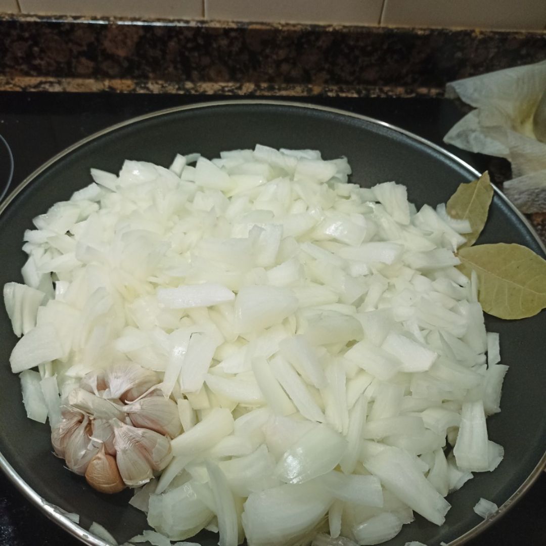 Calamares encebollados Paso 0 Calamares encebollados Paso 0