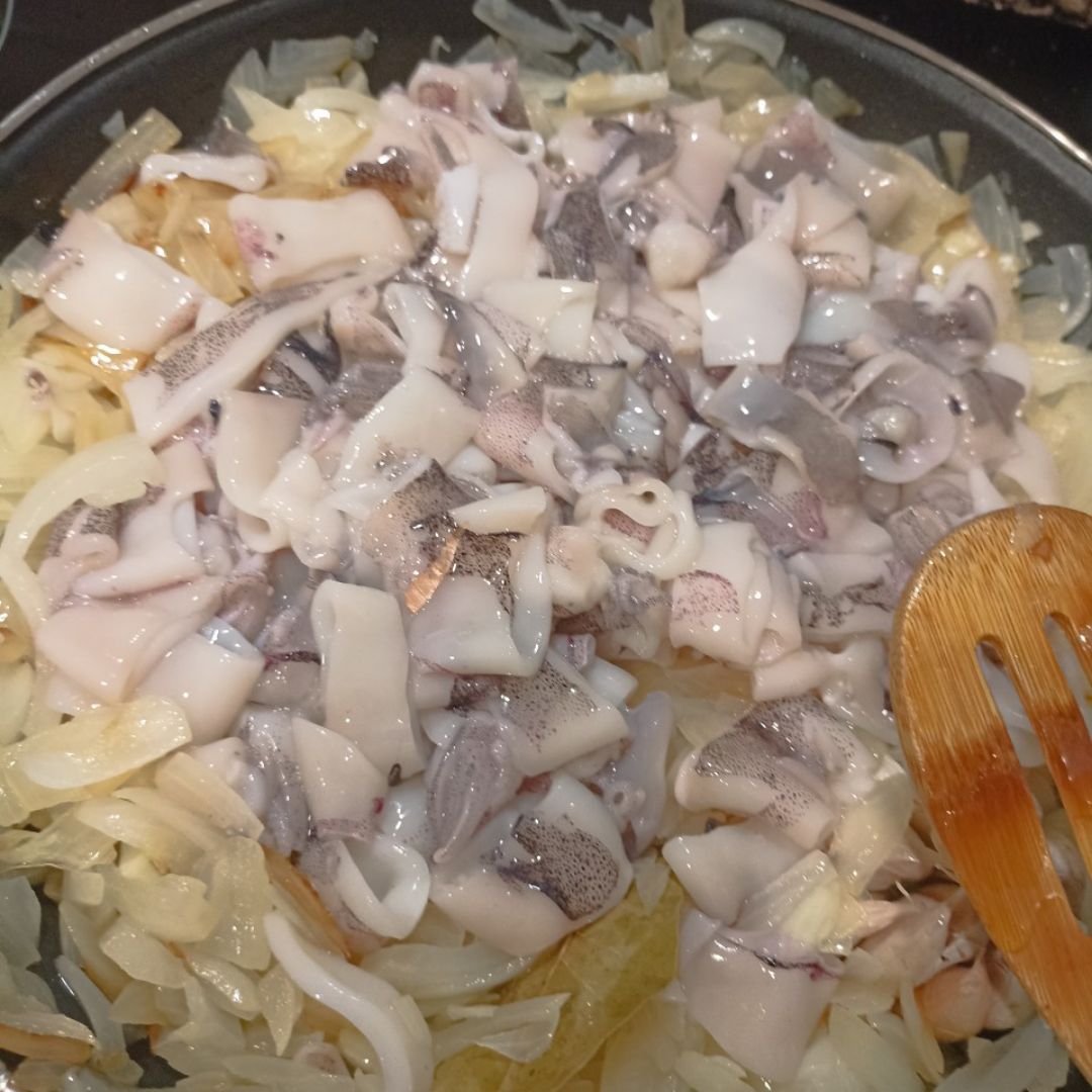 Calamares encebollados Paso 2 Calamares encebollados Paso 2