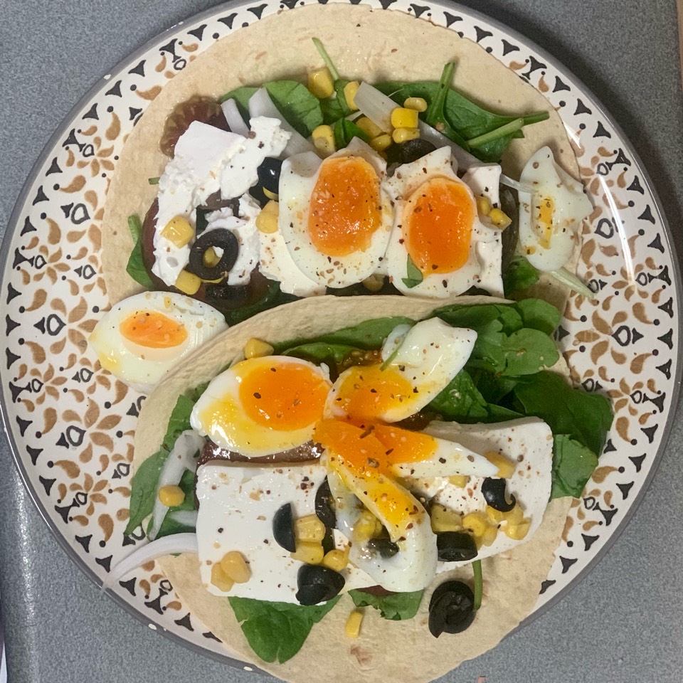 Taco de espinacas y huevo