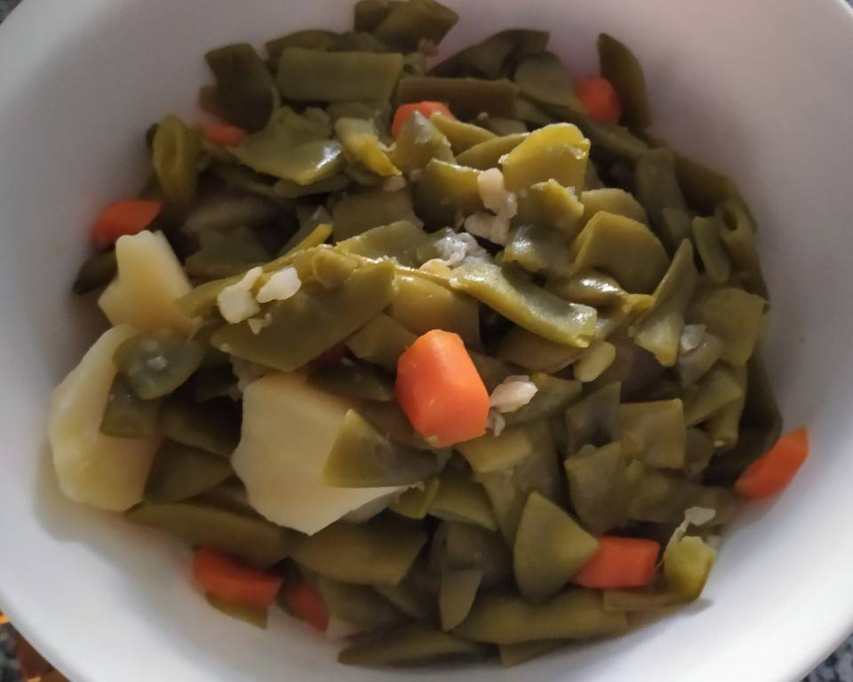 Judías verdes con patata y zanahoria cocidas Judías verdes con patata y zanahoria cocidas
