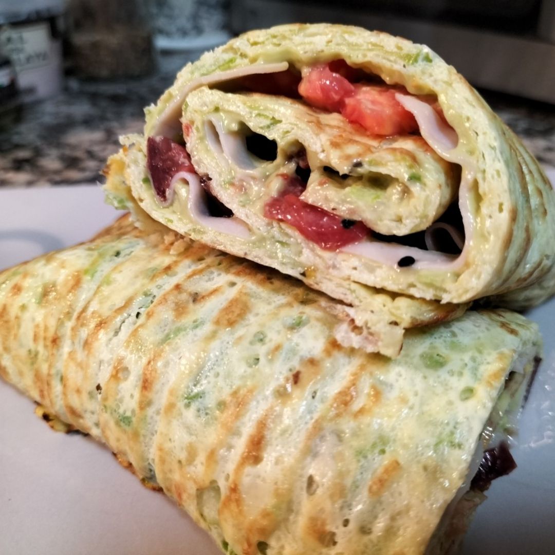 Rulo de calabacín 🥒y cebolleta 🧅relleno Rulo de calabacín 🥒y cebolleta 🧅relleno