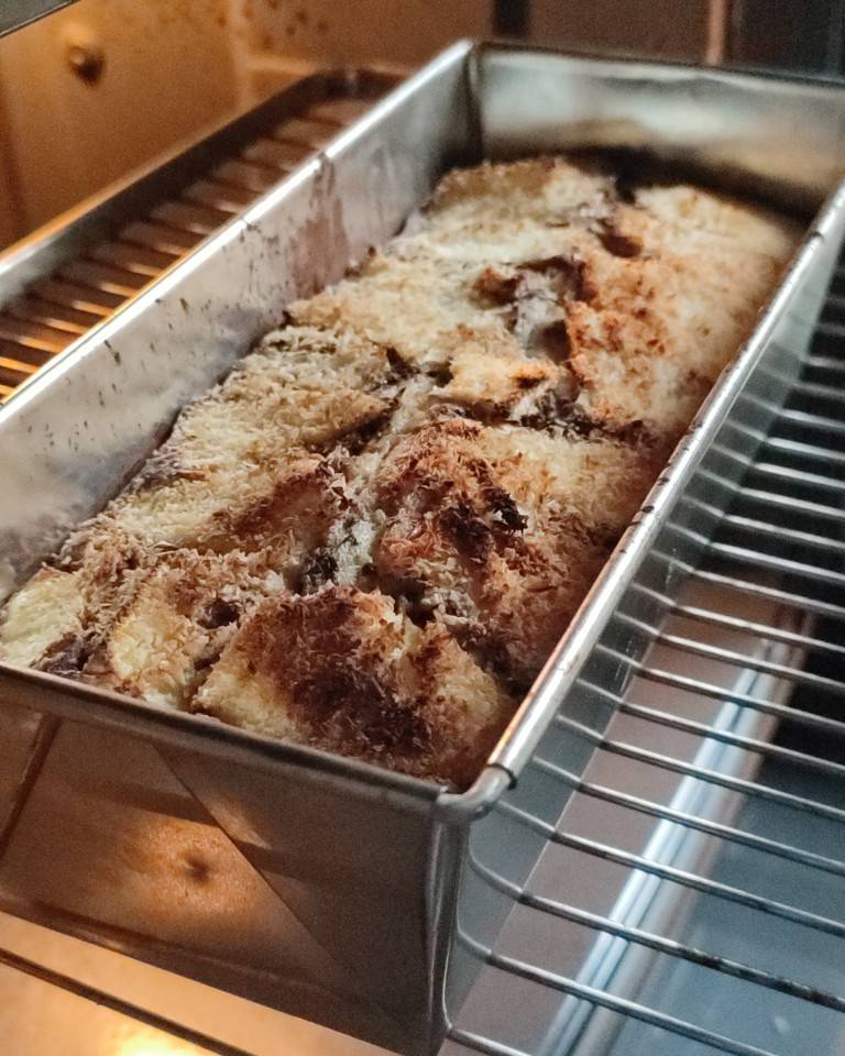 Bizcocho saludable de manzana con cacao y coco rallado 