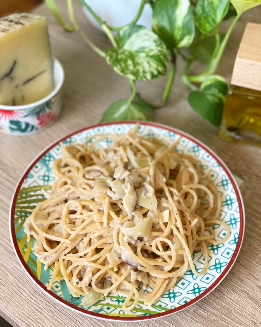 Espaguetis con shiitake y trufa Espaguetis con shiitake y trufa