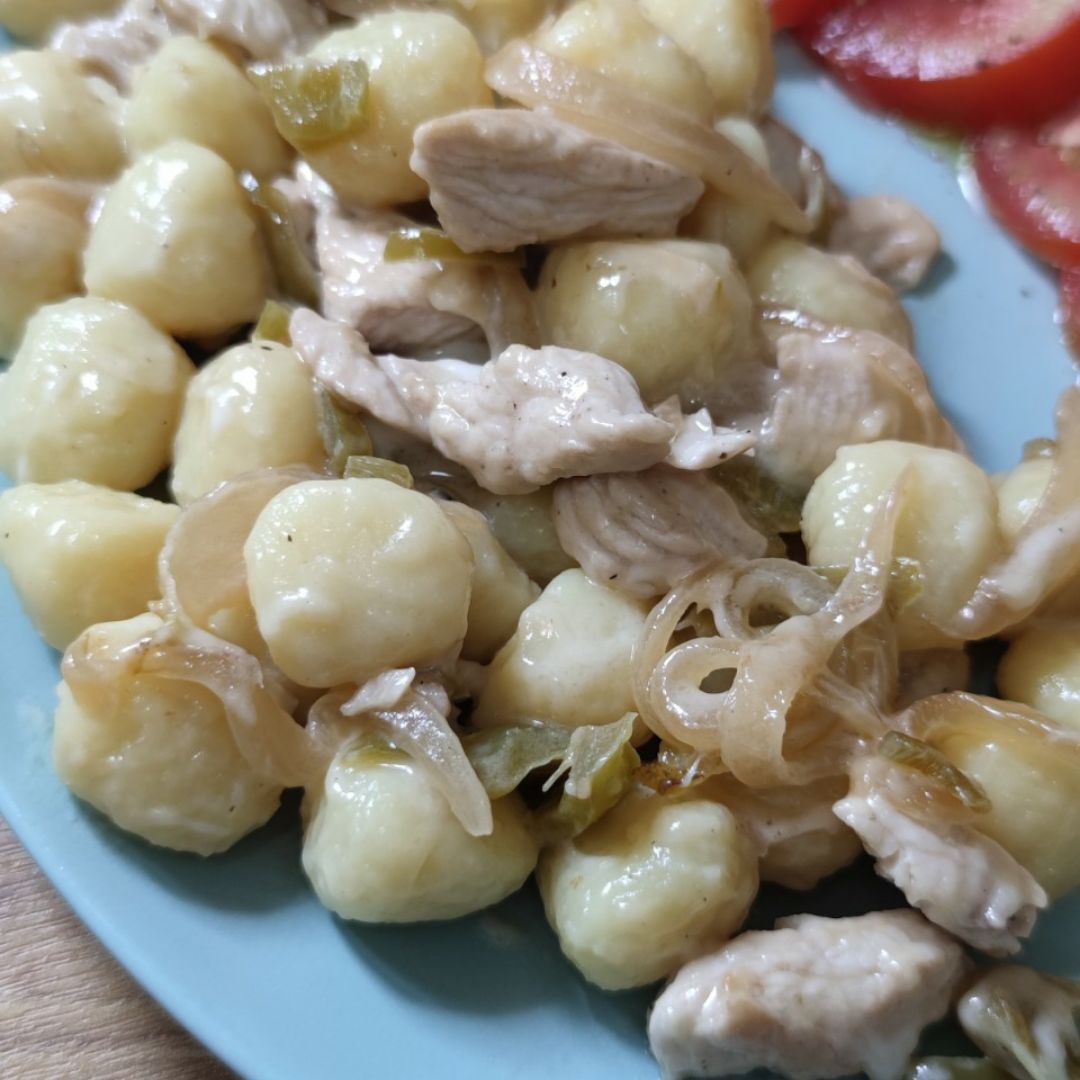 Ñoquis (Gnocchi) con pavo y verduritas Paso 8 Ñoquis (Gnocchi) con pavo y verduritas Paso 8