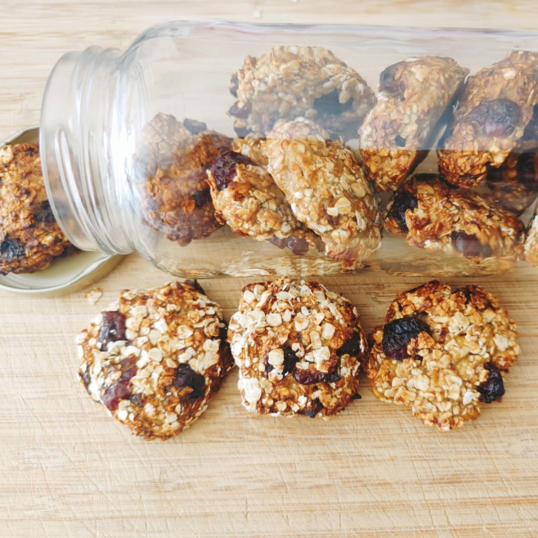 Galletas de plátano y arándanos rojos Galletas de plátano y arándanos rojos