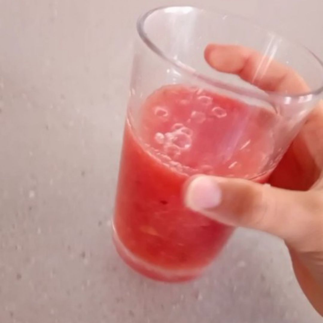 Smothie de verano refrescante de frutas Smothie de verano refrescante de frutas