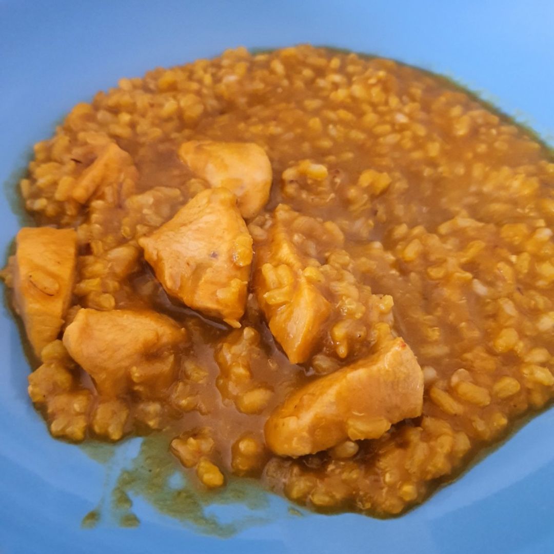 ARROZ CON POLLO ARROZ CON POLLO