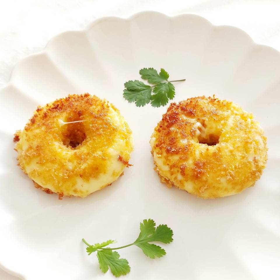 Donuts "Love for cheese"