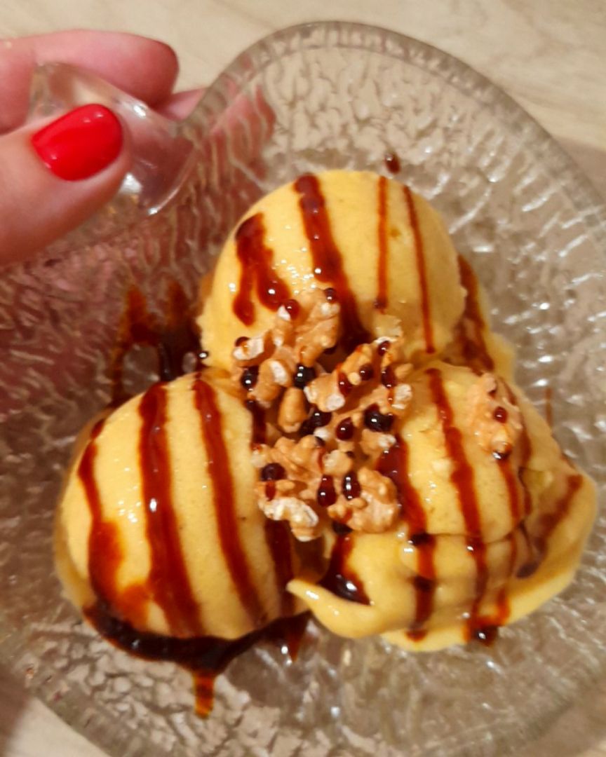 HELADO DE MANGO Y PLÁTANO HELADO DE MANGO Y PLÁTANO