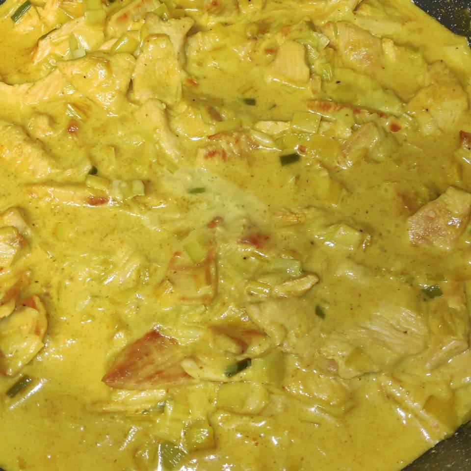 Pavo al curry Pavo al curry