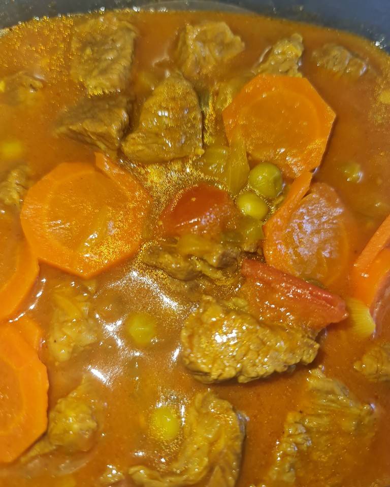 Carne en salsa. Carne en salsa.