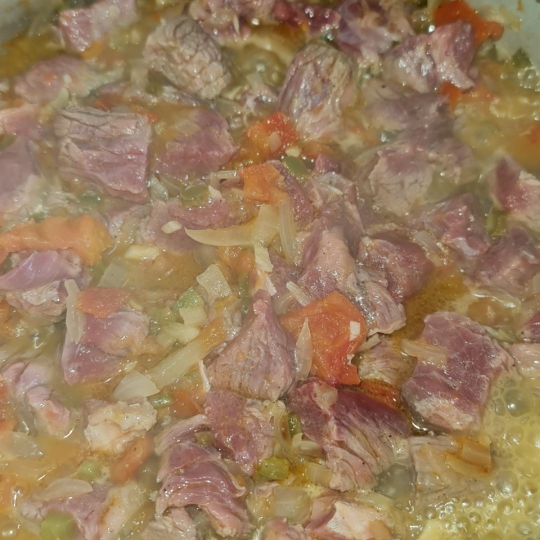 Carne en salsa. Paso 1 Carne en salsa. Paso 1