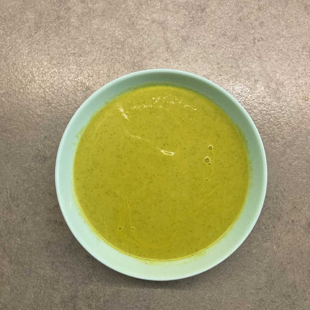 Puré de espárragos trigueros, puerro y calabacín Puré de espárragos trigueros, puerro y calabacín