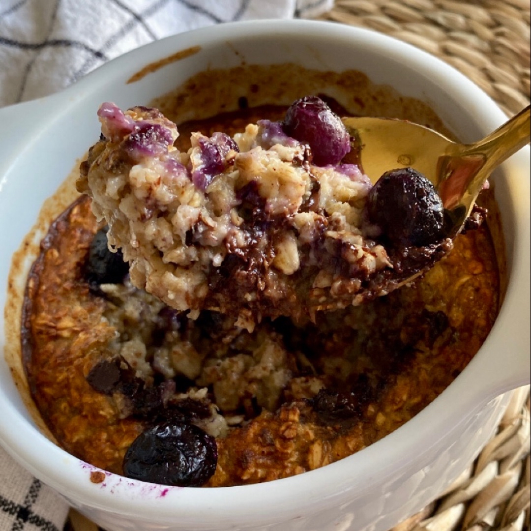 Baked oats 🍐🫐
