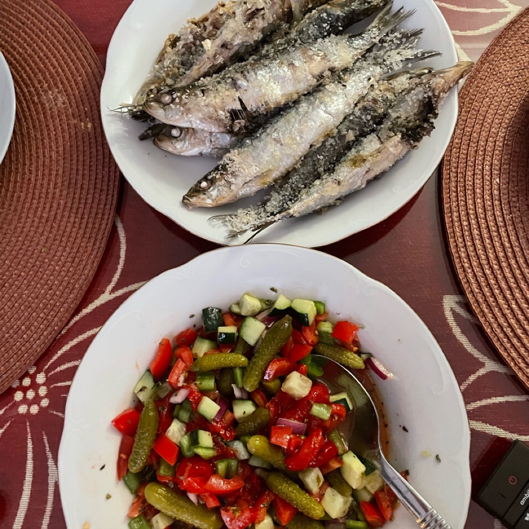 Sardinas al horno con pipirrana Sardinas al horno con pipirrana