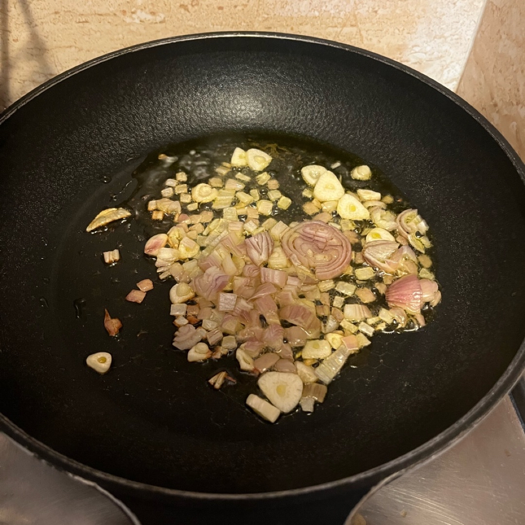 Contramuslos de pollo con boletos Paso 0 Contramuslos de pollo con boletos Paso 0