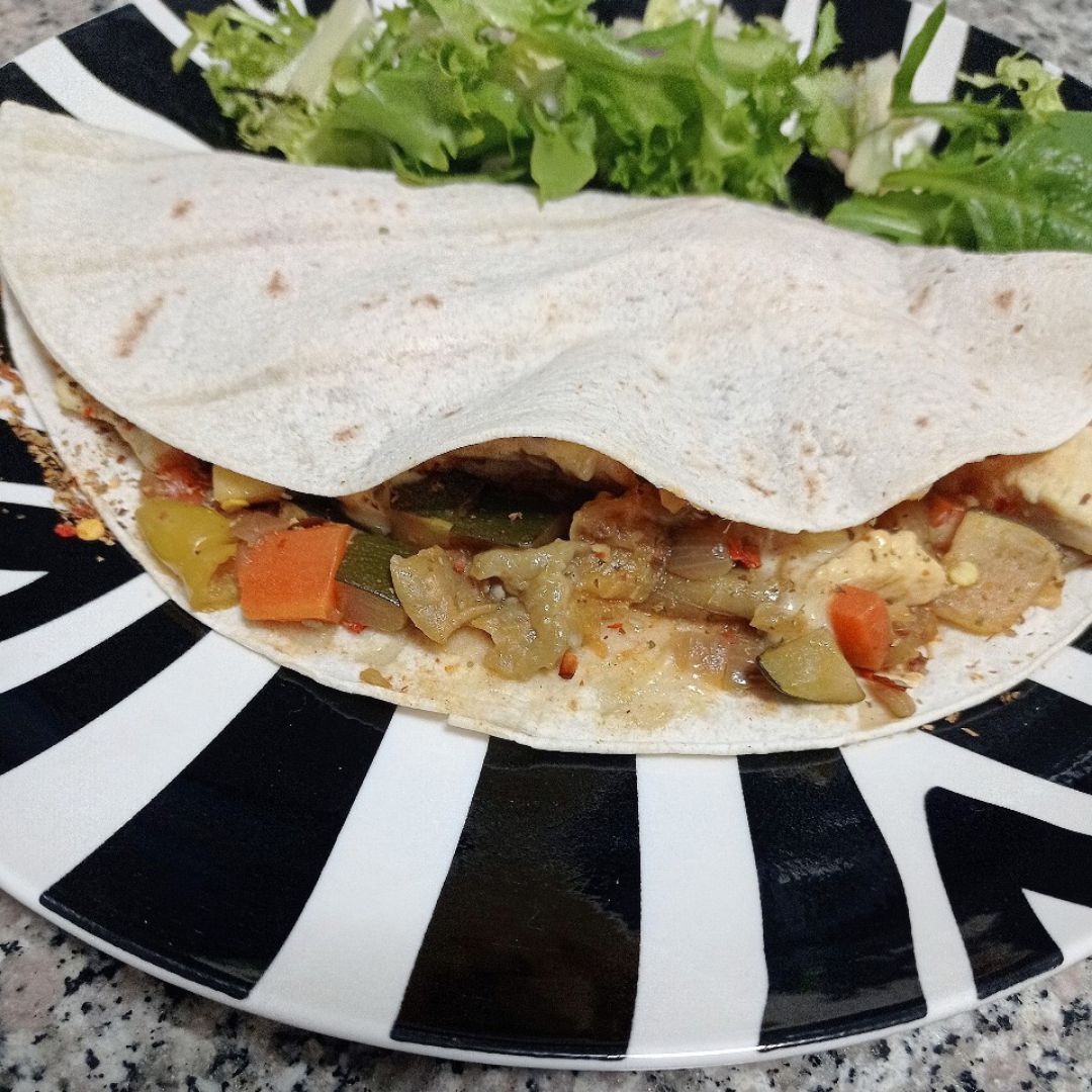 Fajita de pollo con pisto 🌮 Fajita de pollo con pisto 🌮
