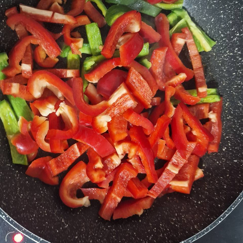 Salmón con pimientos