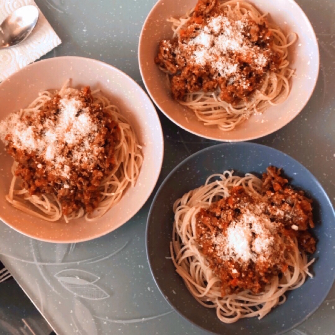 Spaguettis con salsa 4 quesos 🧀 