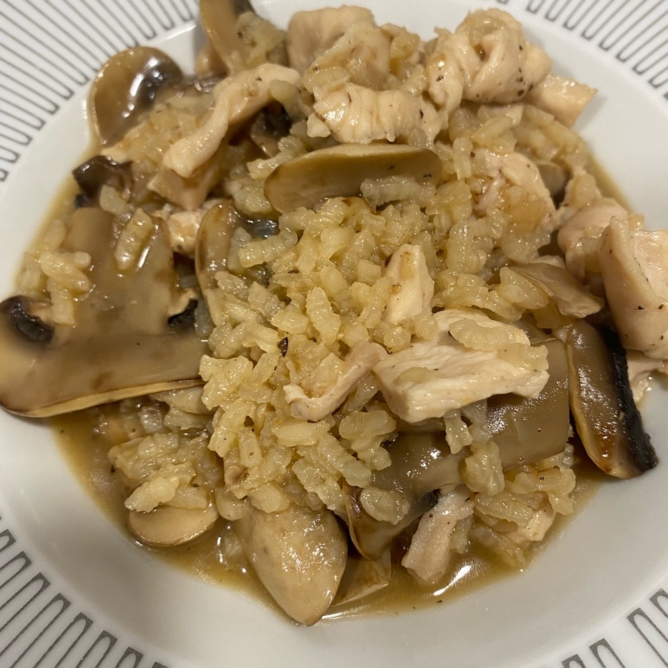 Arroz con pollo y champiñones 🍄 Arroz con pollo y champiñones 🍄