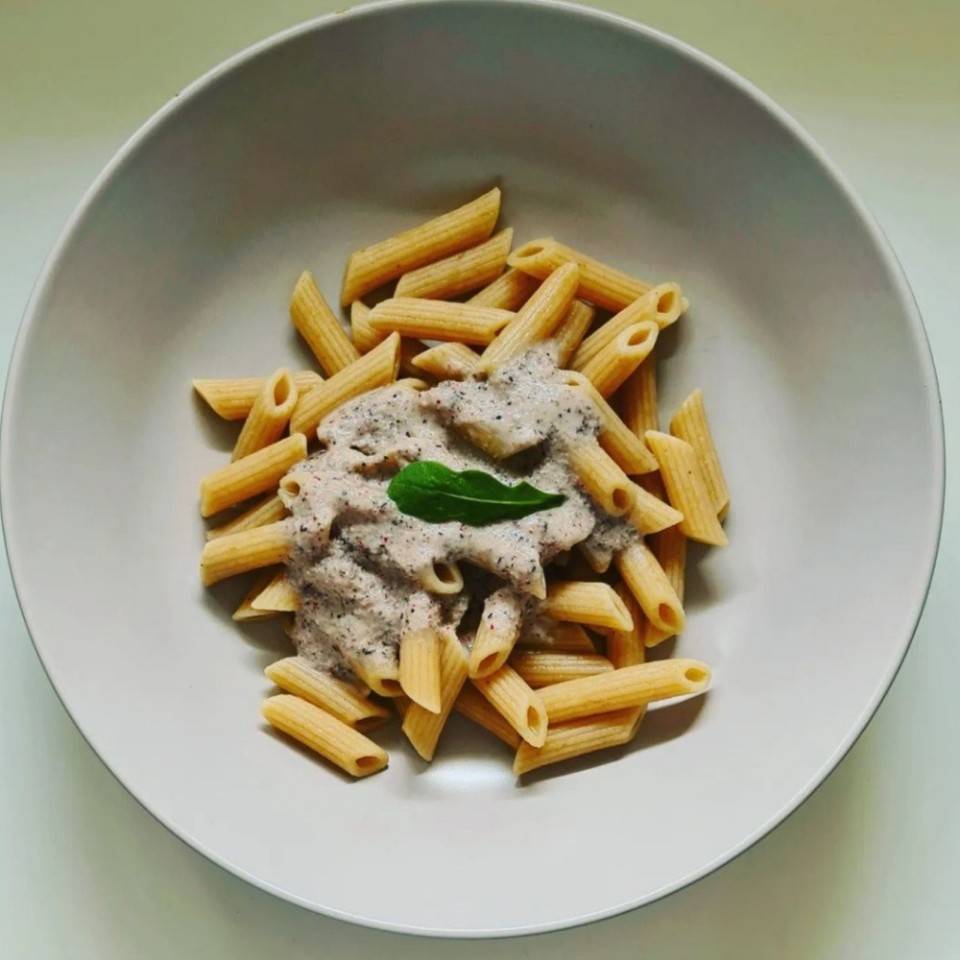 Macarrones Integrales con Salsa de Yogur: Una Opción Saludable y Deliciosa Macarrones Integrales con Salsa de Yogur: Una Opción Saludable y Deliciosa