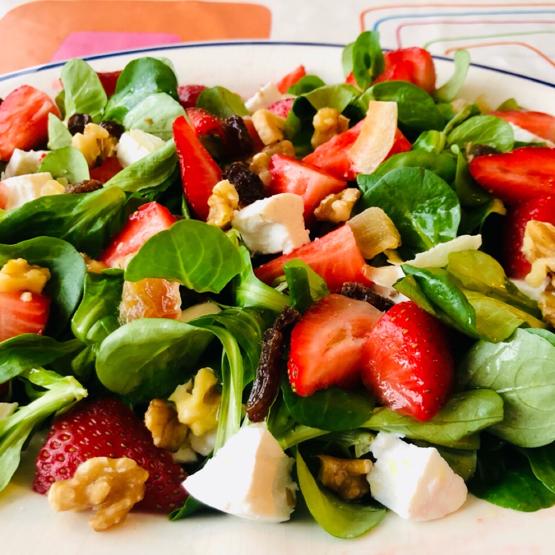 ENSALADA R脕PIDA DE QUESO DE CABRA Y FRUTAS 馃構 ENSALADA R脕PIDA DE QUESO DE CABRA Y FRUTAS 馃構