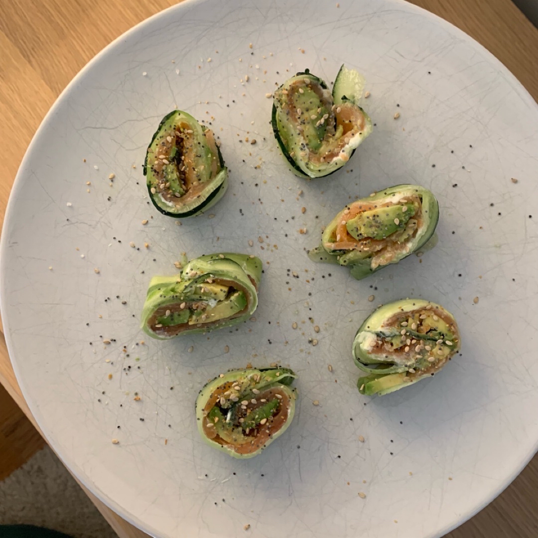 Falso sushi 🍣 con solo 4 ingredientes!! Falso sushi 🍣 con solo 4 ingredientes!!