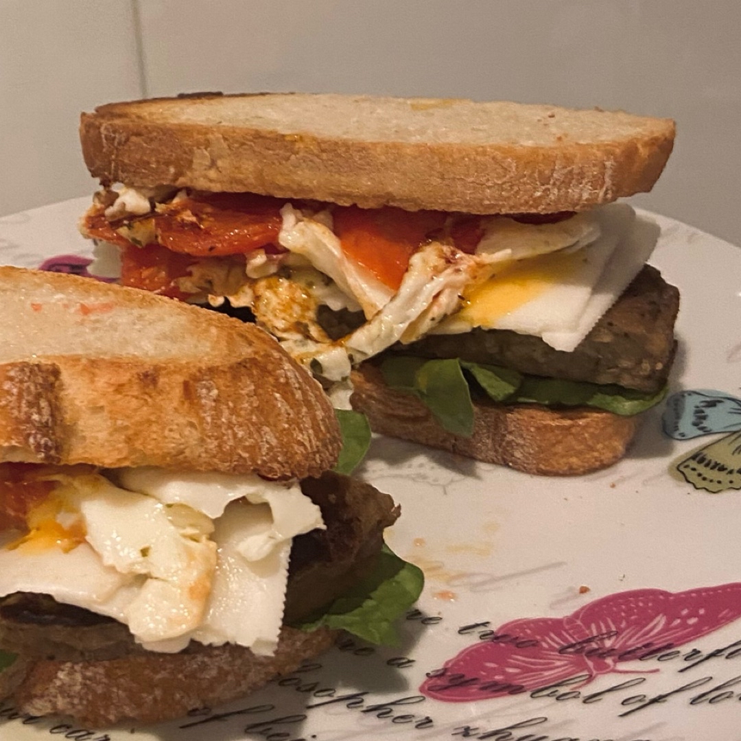 Sandwich vegetariano healthy 🥪 Paso 3 Sandwich vegetariano healthy 🥪 Paso 3