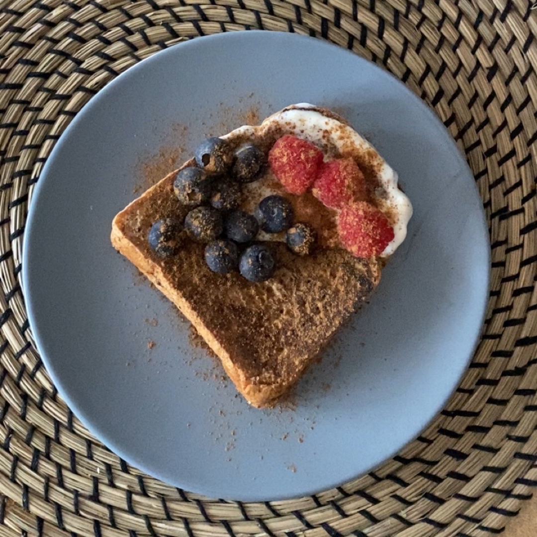 tostadas francesas rellenas de crema de cacao