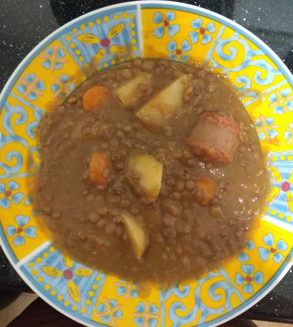Lentejas con chorizo. Lentejas con chorizo.