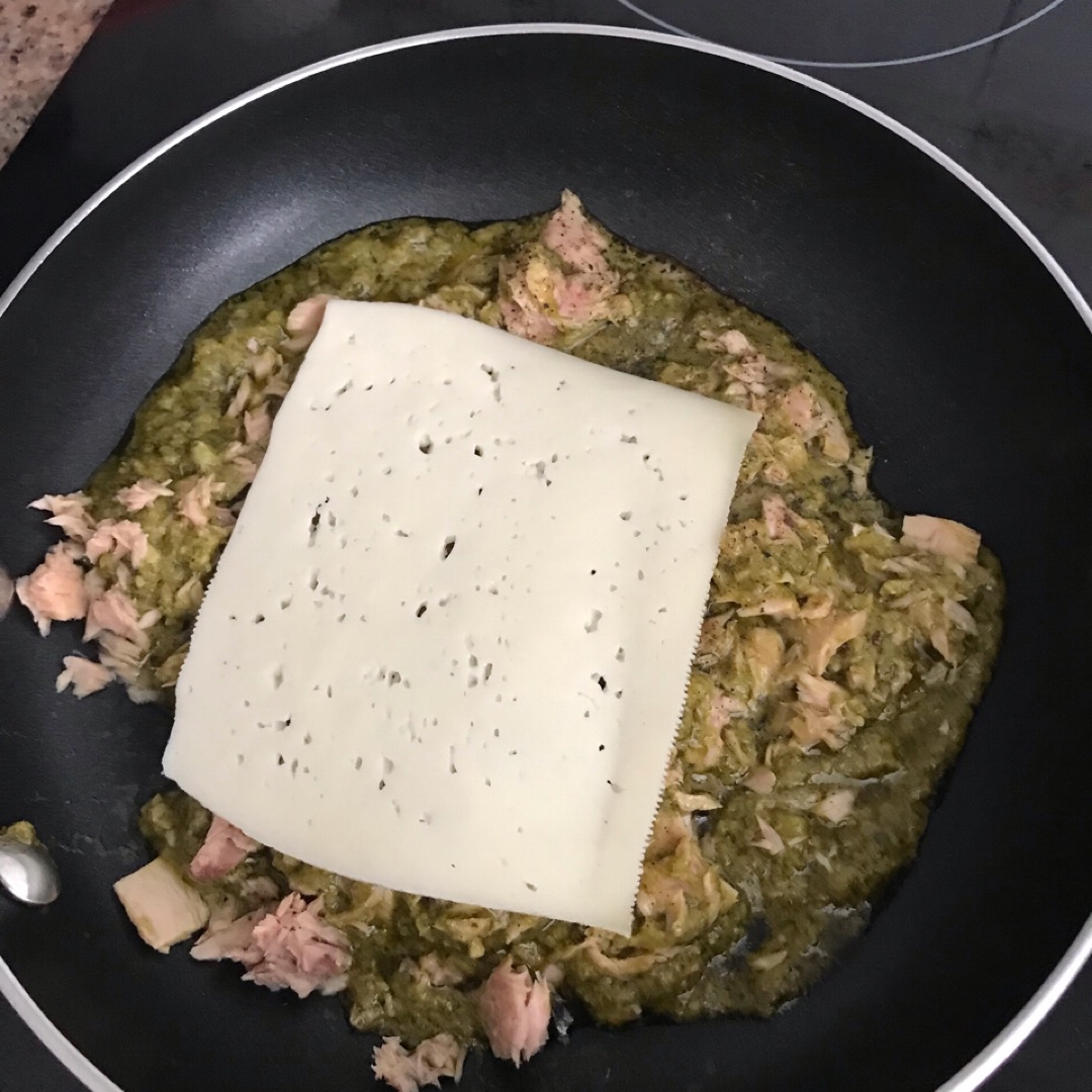 Espaguetis con pesto y atún Paso 1 Espaguetis con pesto y atún Paso 1
