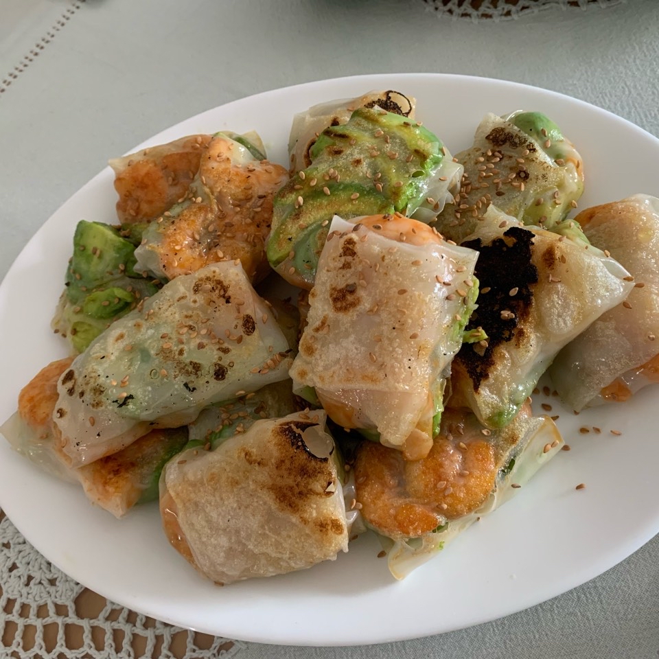 Rollitos de gambón y aguacate Rollitos de gambón y aguacate