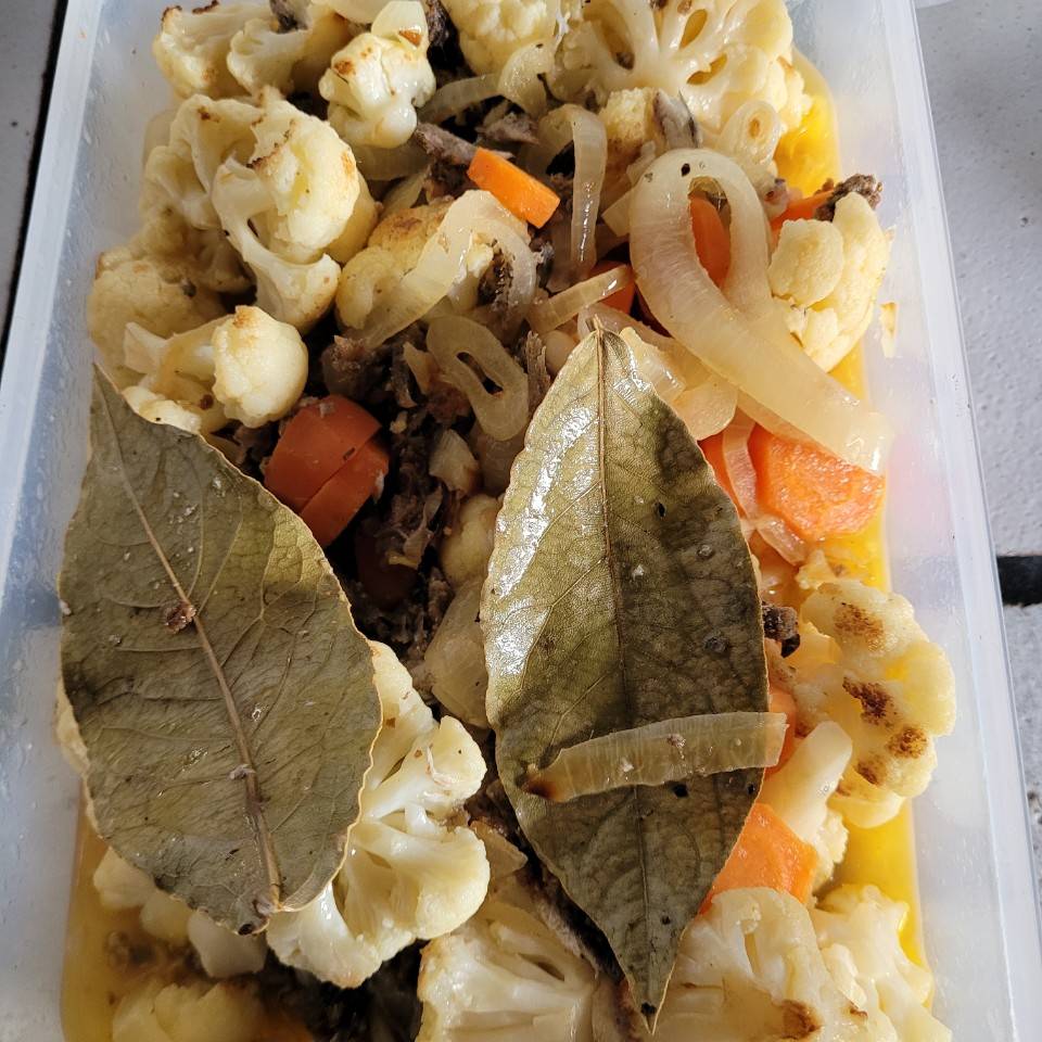 Escabeche de verduras y boquerones