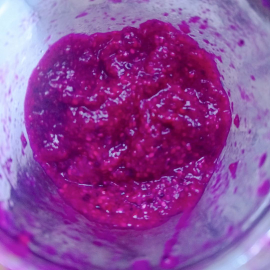 Overnight oats con leche de almendras, mango 🥭 y pitahaya 💖🌈 Paso 1 Overnight oats con leche de almendras, mango 🥭 y pitahaya 💖🌈 Paso 1