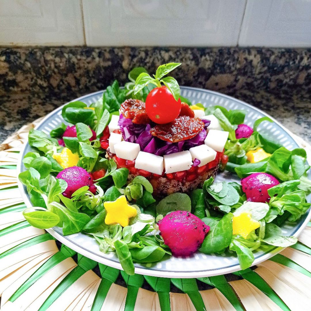 Ensalada 🥗 con tartar vegetariano 💚 Paso 3 Ensalada 🥗 con tartar vegetariano 💚 Paso 3