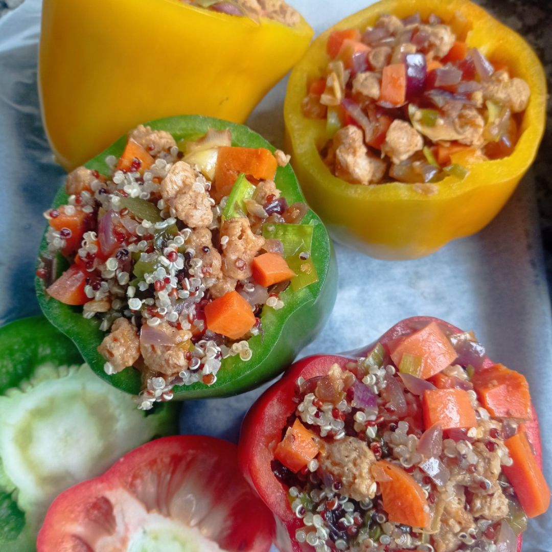 Pimientos 🫑 de colores ❤️💛💚 rellenos en Airfryer Paso 2 Pimientos 🫑 de colores ❤️💛💚 rellenos en Airfryer Paso 2