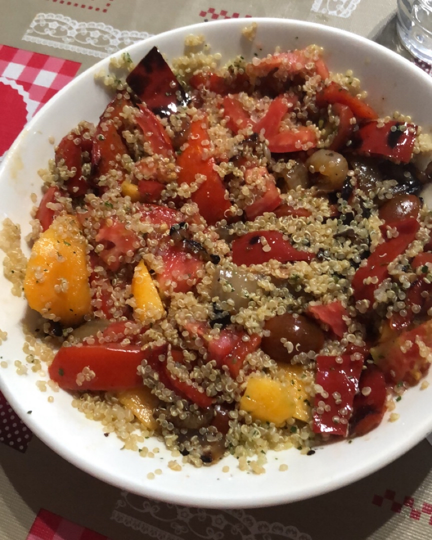 Ensalada de quinoa y melocotón Ensalada de quinoa y melocotón