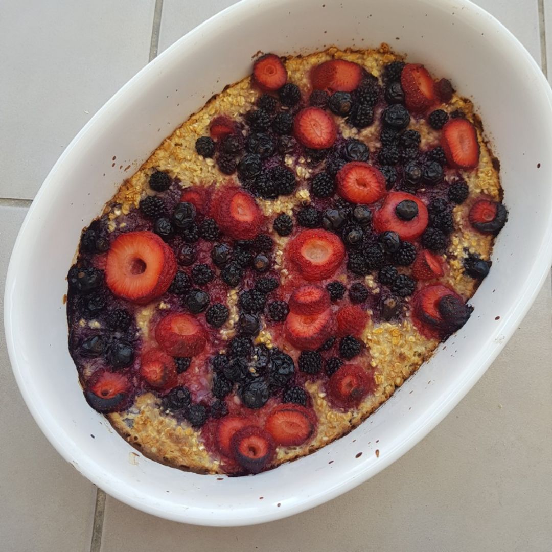 Avena al horno con frutos rojos