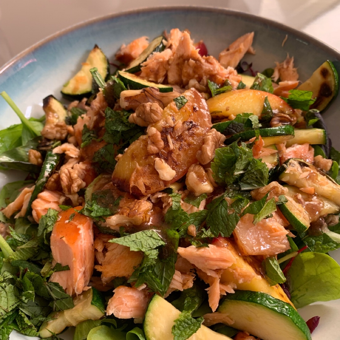 Hot smoked salmon, nectarine and lentil salad Hot smoked salmon, nectarine and lentil salad