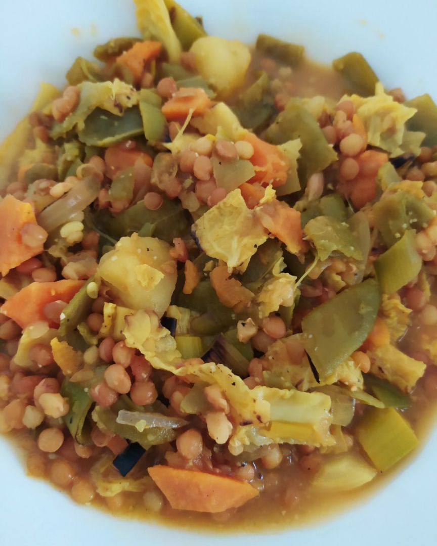 Lentejas rápidas con verduras y boniato 🍠 Lentejas rápidas con verduras y boniato 🍠