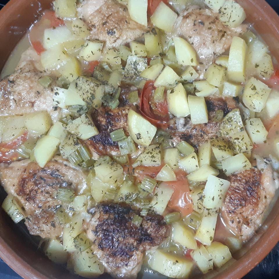 Cazuela rústica de pollo