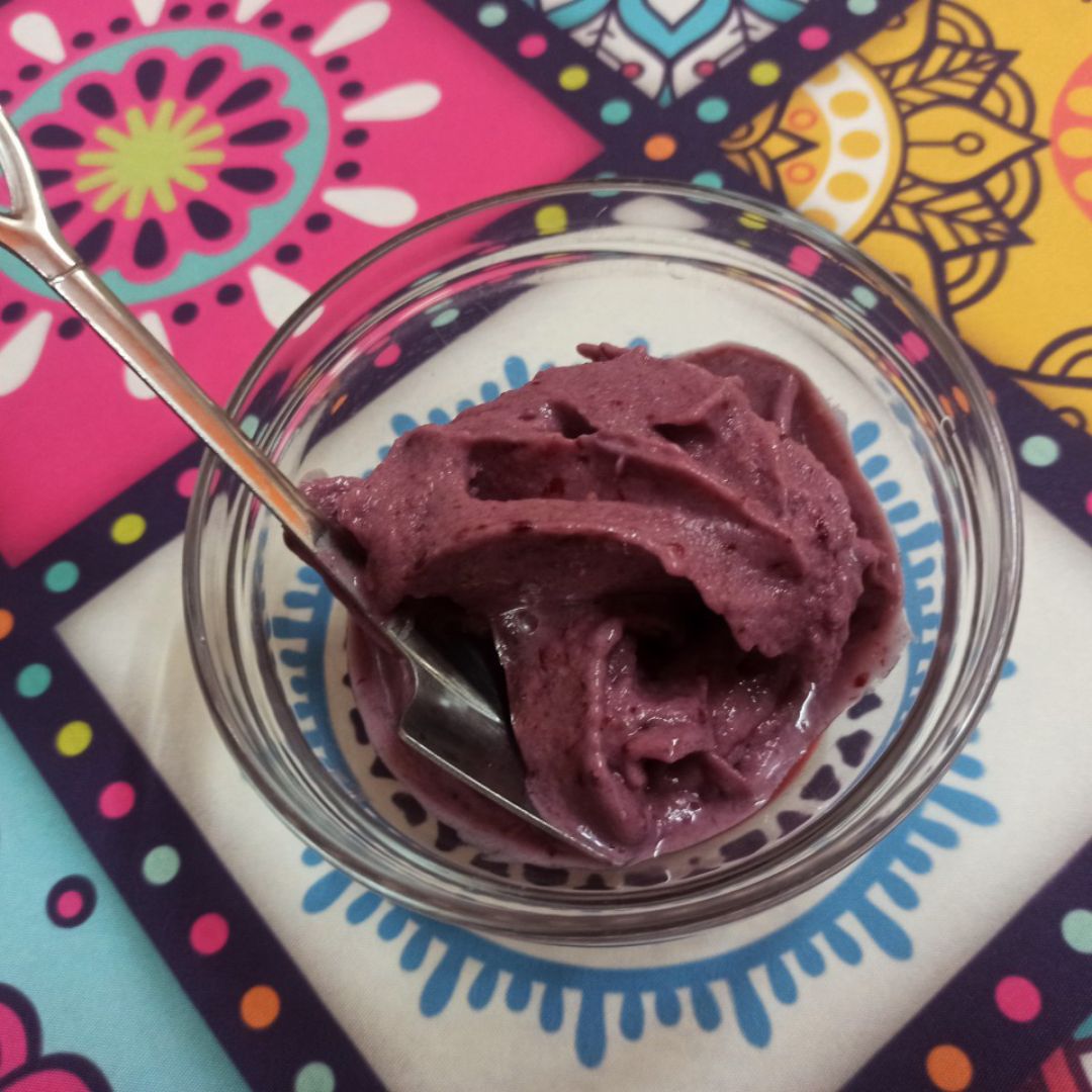 Helado de mora y plátano 