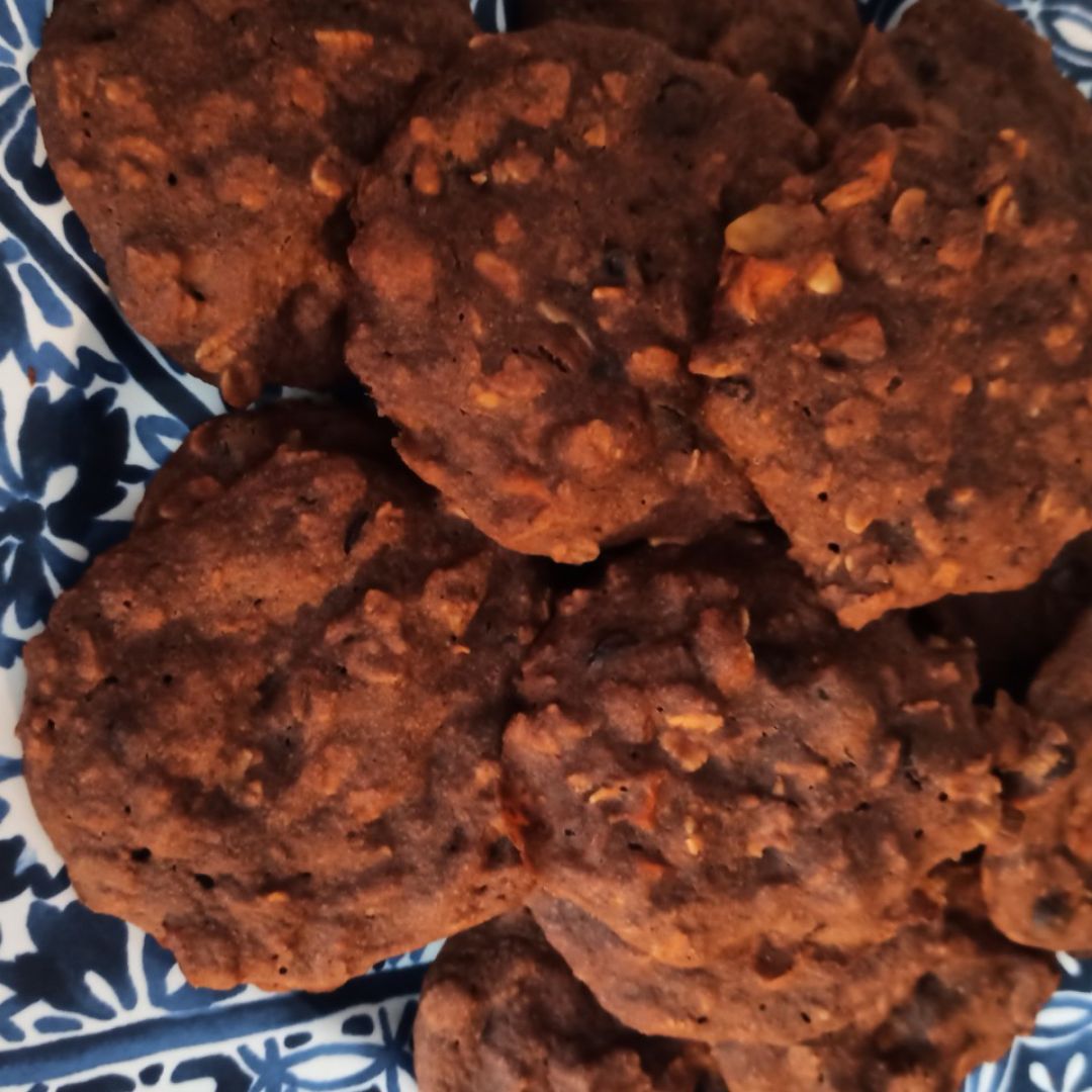 Galletas bizcochadas de plátano, chocolate y avena Galletas bizcochadas de plátano, chocolate y avena