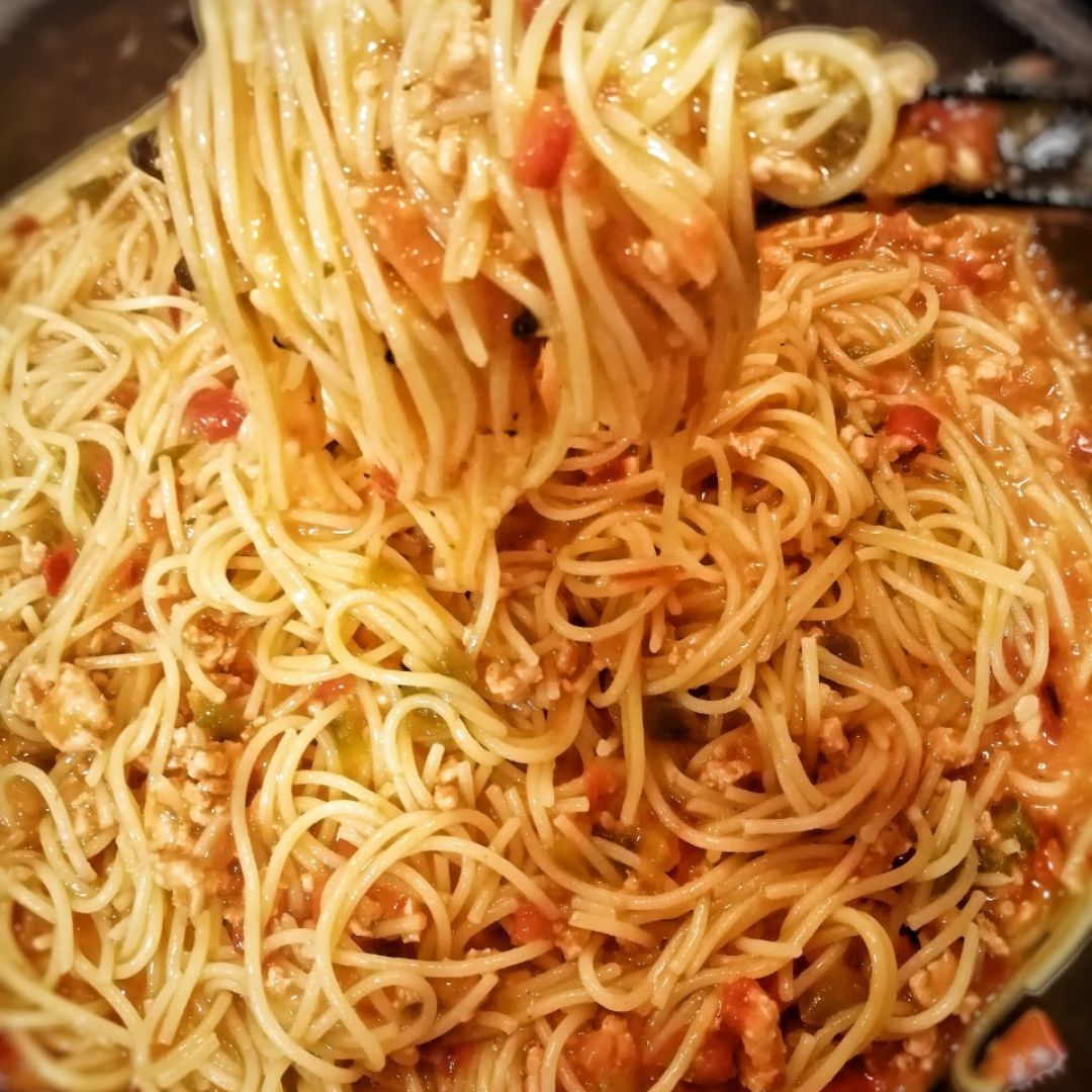 Espagueti, sin gluten, con pollo y pimiento Paso 5 Espagueti, sin gluten, con pollo y pimiento Paso 5