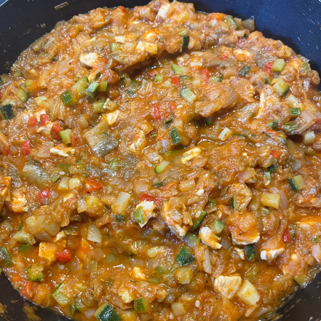 Berenjenas rellenas de verdura y pollo con un toque picante Paso 3 Berenjenas rellenas de verdura y pollo con un toque picante Paso 3
