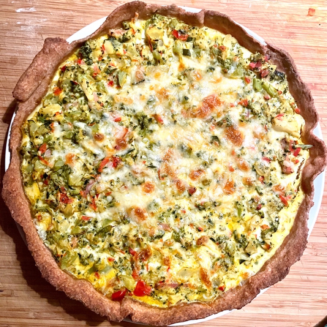 Quiche Casera de Verduras 🥦🌶🧅🥒🥓 Quiche Casera de Verduras 🥦🌶🧅🥒🥓