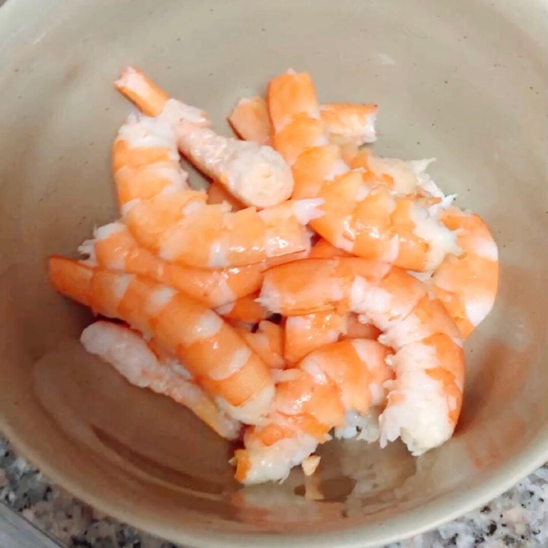 Noodles de arroz con langostinos y espinacas Paso 0 Noodles de arroz con langostinos y espinacas Paso 0