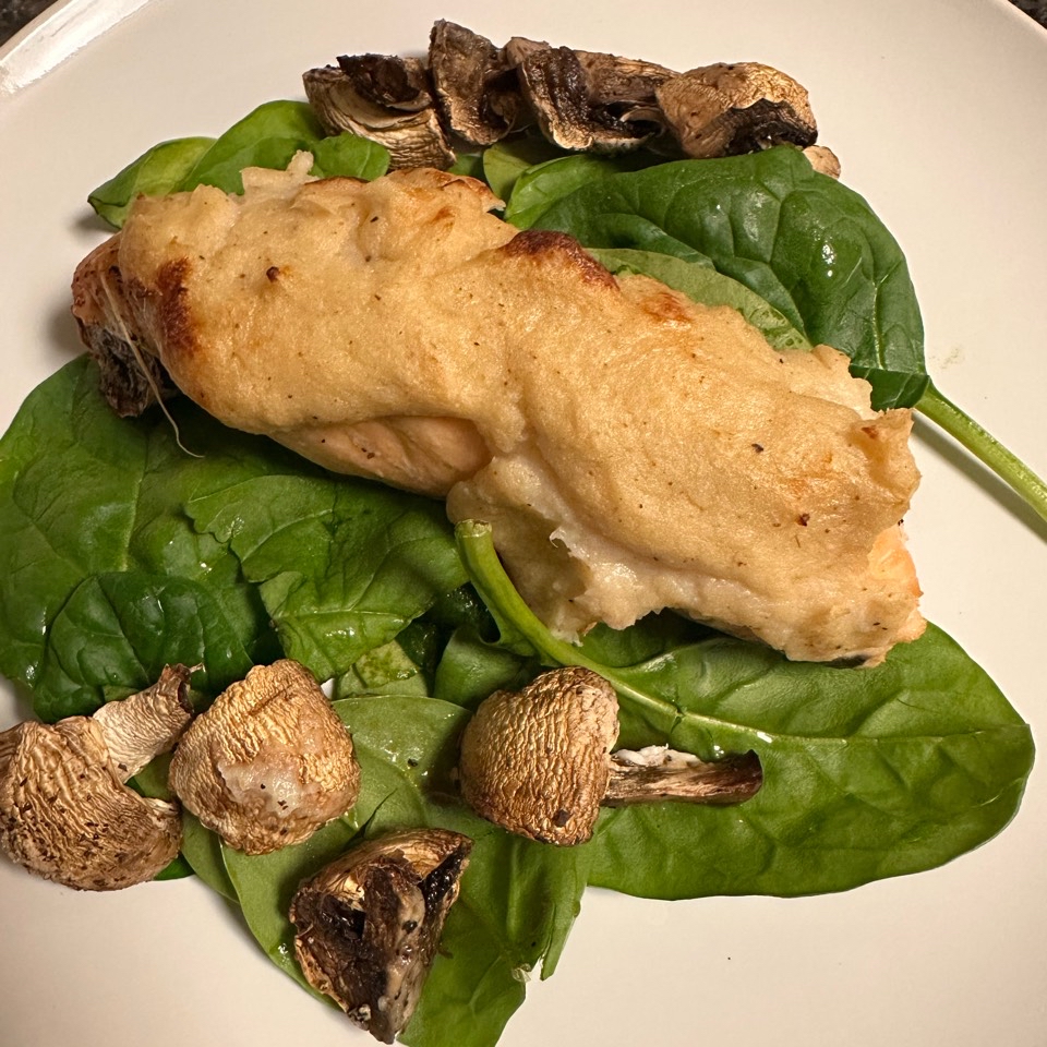 Salmón con bechamel de coliflor 🐟 Salmón con bechamel de coliflor 🐟
