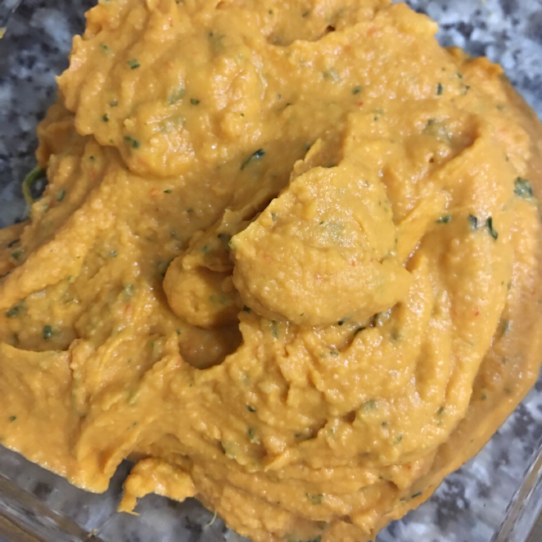 Hummus de garbanzos y pimientos del piquillo Hummus de garbanzos y pimientos del piquillo
